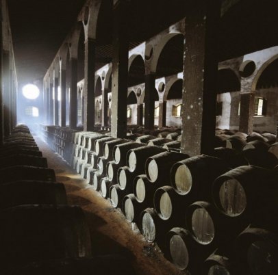 Barbadillo-Amontillado-Medium-dry-Sherry-3.jpg